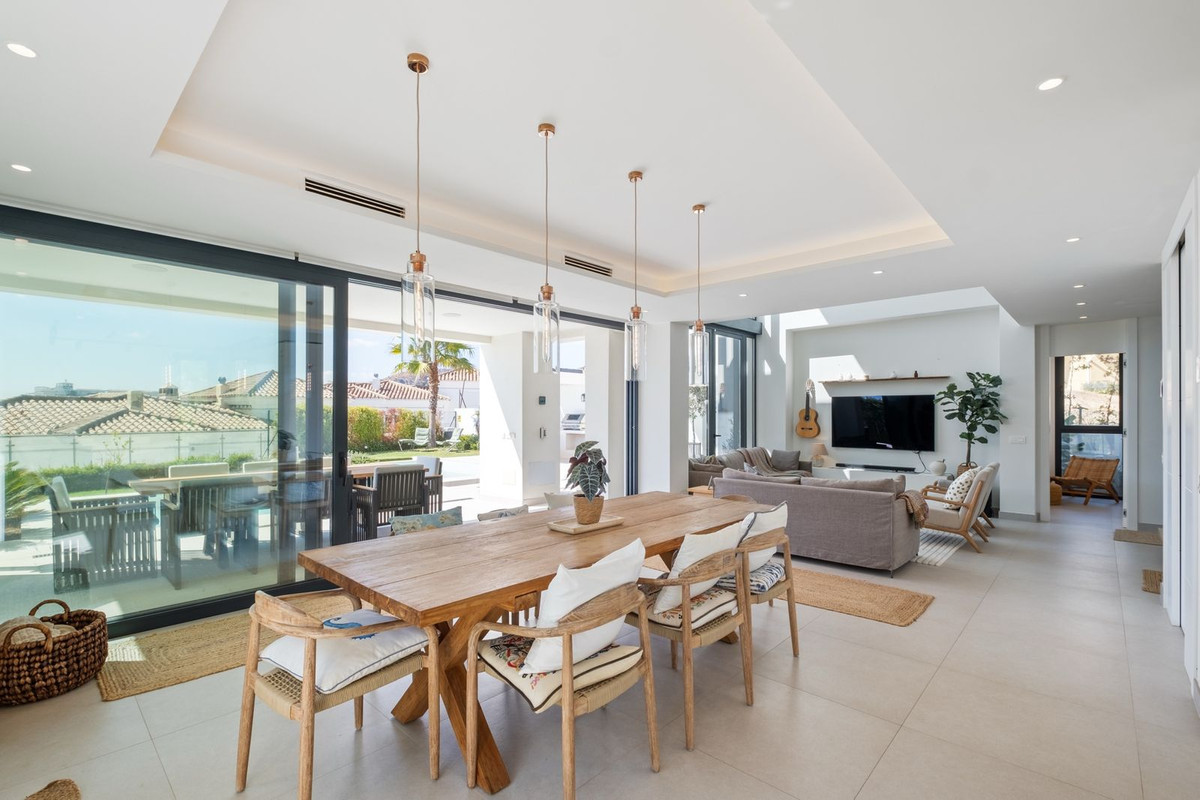 8d08f3e98173dfee195f5a2f21e12f36 - 4