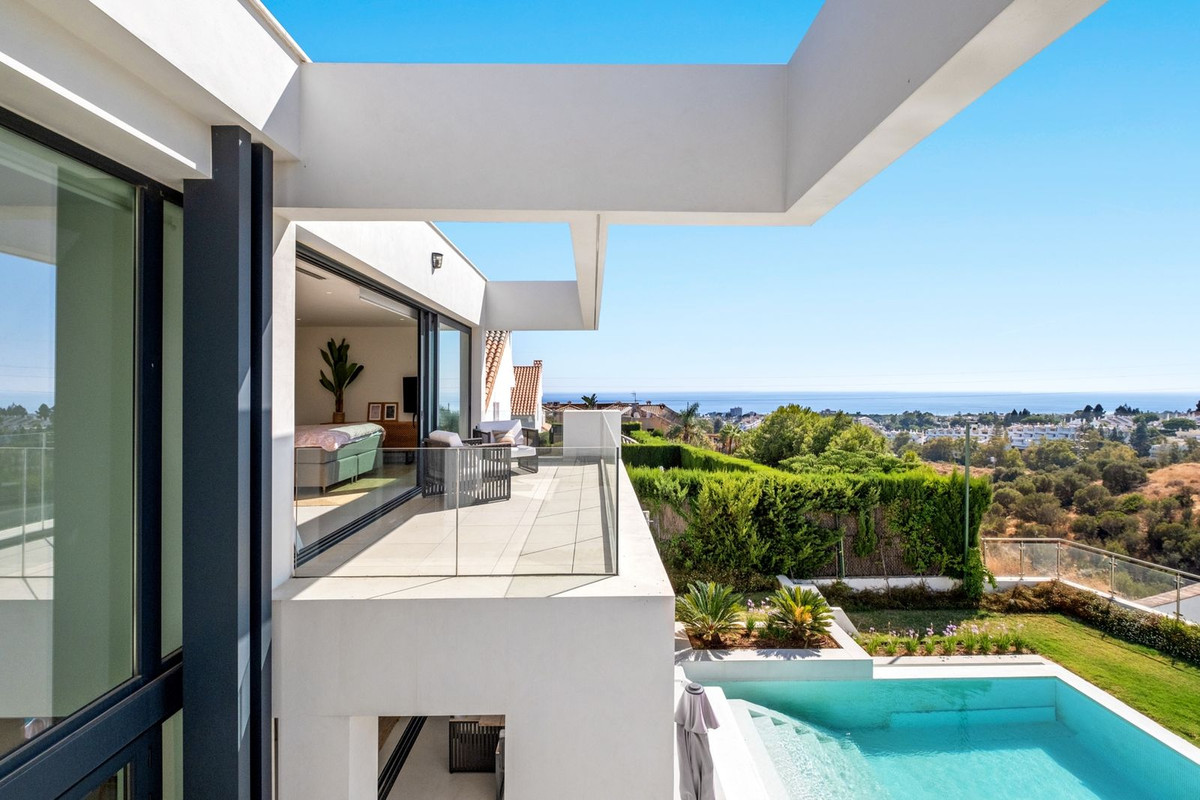 8d08f3e98173dfee195f5a2f21e12f36 - 44