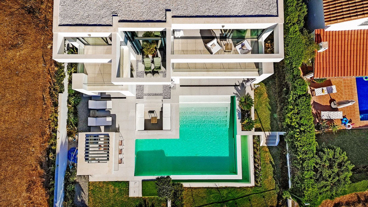 8d08f3e98173dfee195f5a2f21e12f36 - 55