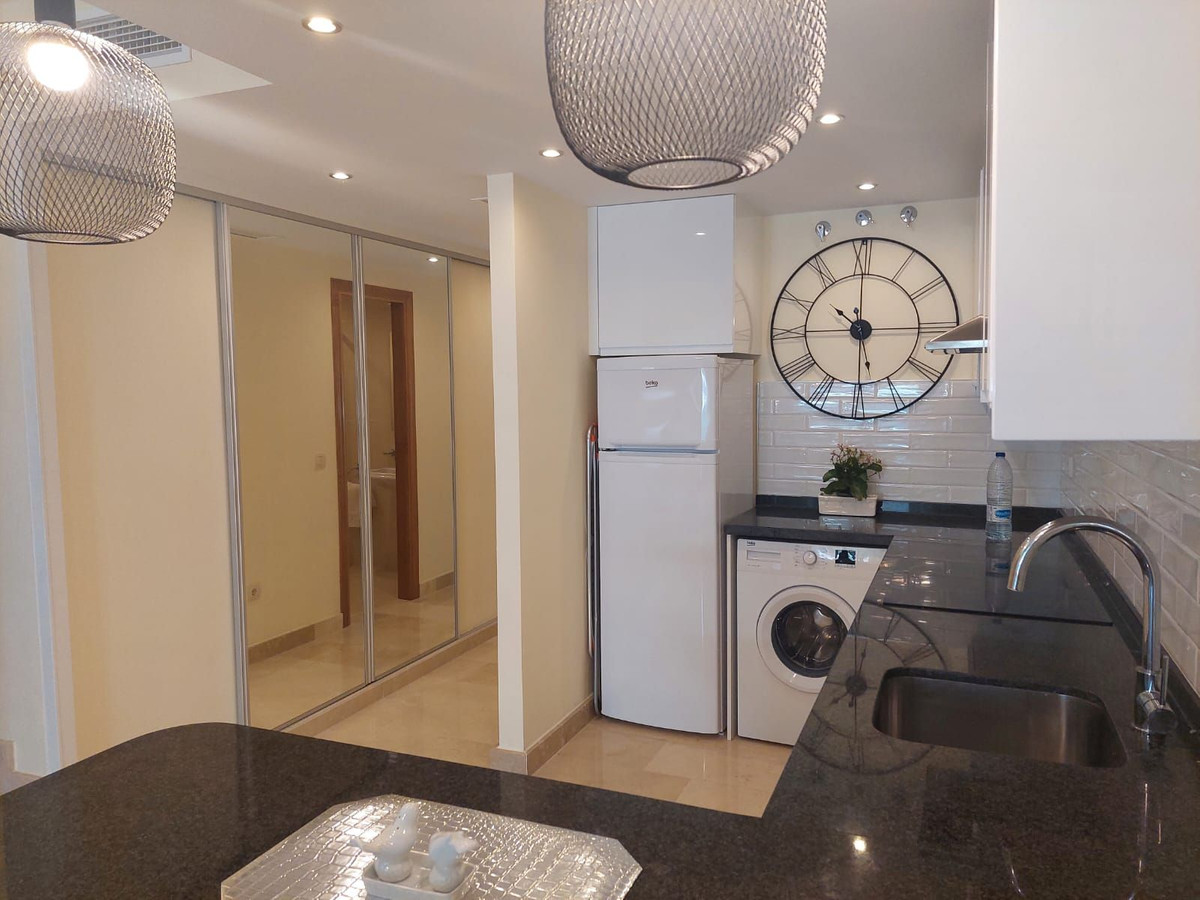 8dfd66806eb904253fb4b30b6b8a5c69 - 5