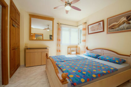 8e4b06806c2d9a2bf271a2e27016f919 - 21