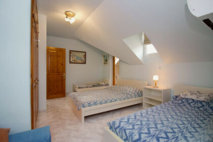 8e4b06806c2d9a2bf271a2e27016f919 - 28