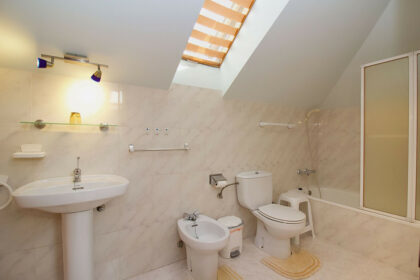 8e4b06806c2d9a2bf271a2e27016f919 - 29