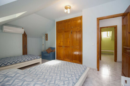 8e4b06806c2d9a2bf271a2e27016f919 - 33