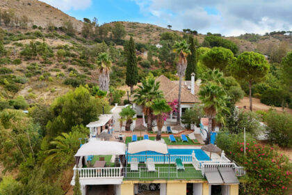 8e4b06806c2d9a2bf271a2e27016f919 - 6