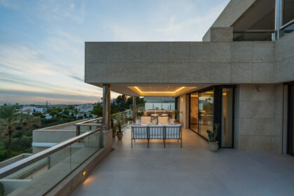 8f2d5407261ac910467e6dcf3f123b7f - 46