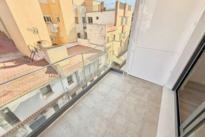 8fbbbbfce7182e2940f46fdcc8cd789a - 3