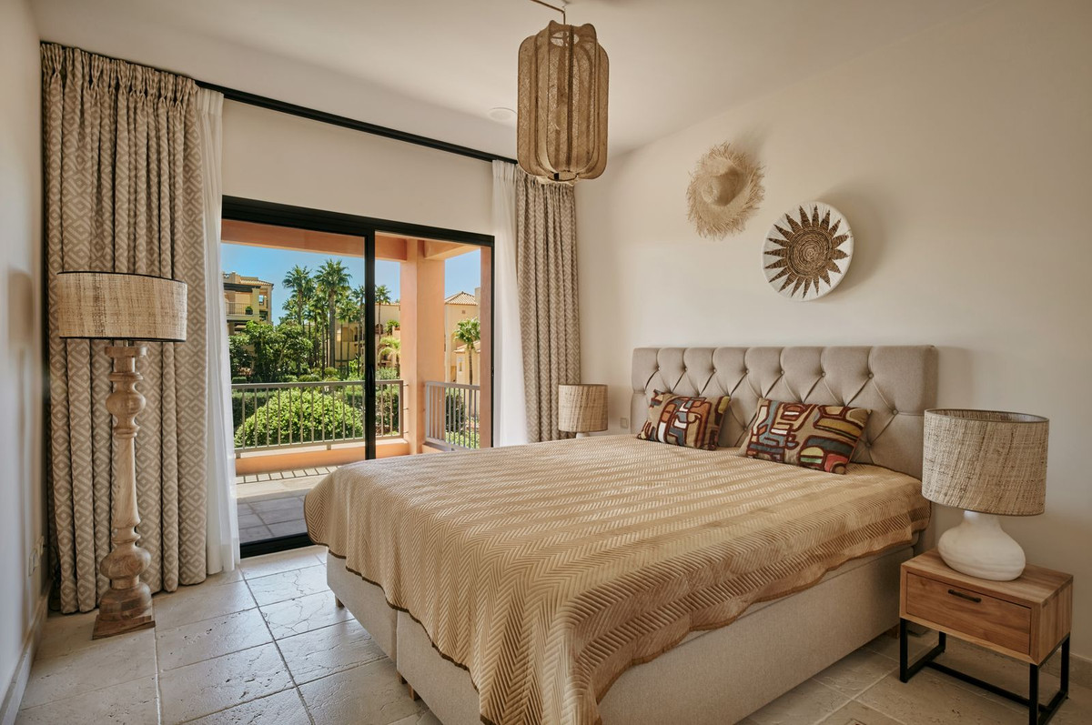 8fde94388eea4db250d255924f3fcc32 - 10