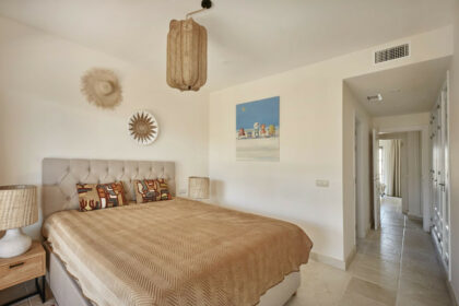 8fde94388eea4db250d255924f3fcc32 - 11