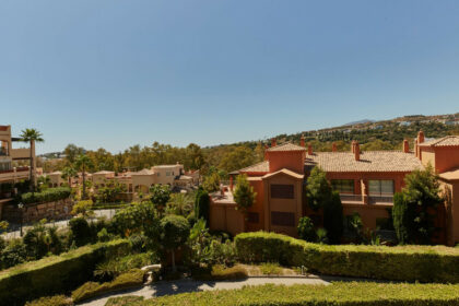 8fde94388eea4db250d255924f3fcc32 - 19