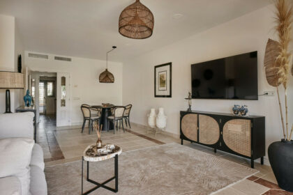 8fde94388eea4db250d255924f3fcc32 - 3