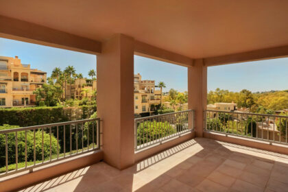 8fde94388eea4db250d255924f3fcc32 - 7