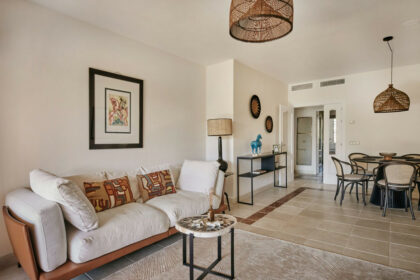 8fde94388eea4db250d255924f3fcc32 - 8