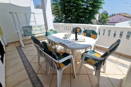 8fe3d40834b4e4acc0f6f9ed8b3ae60b - 21