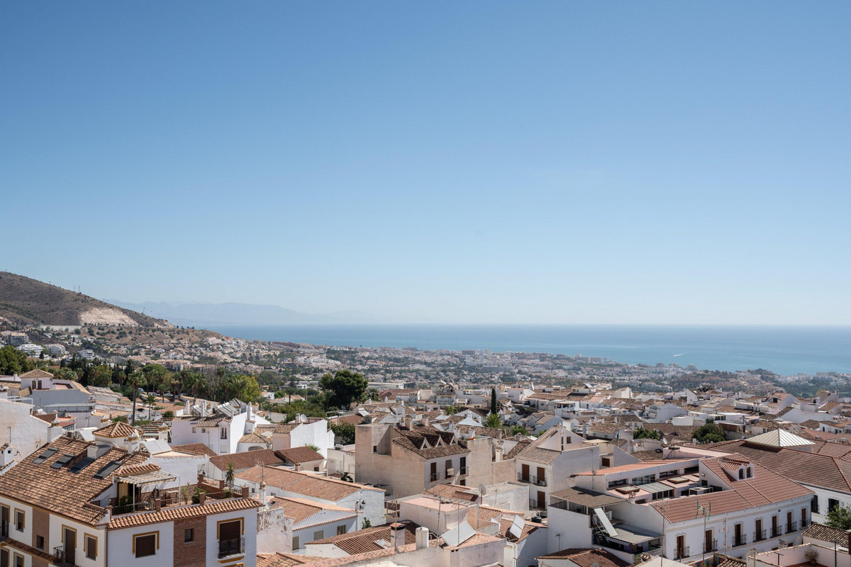 917ae9cf91130d5ddd0b15822409efd2 - 17