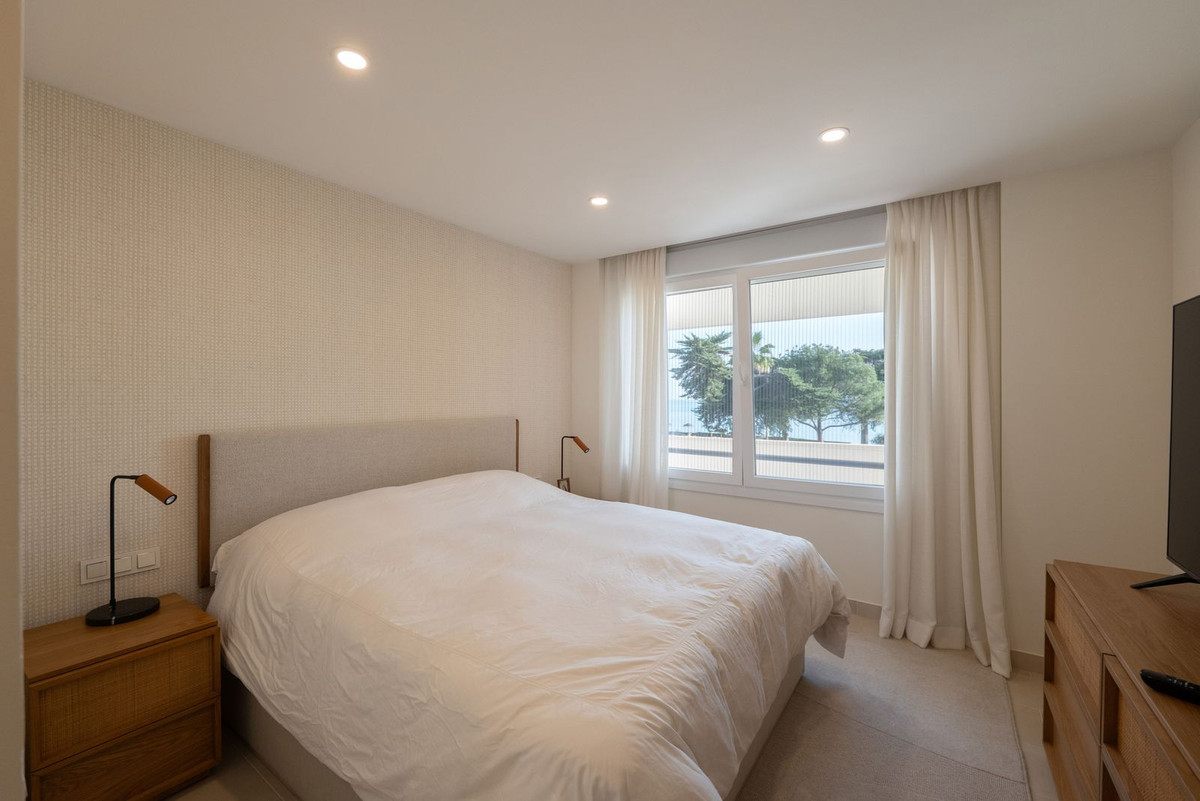 9197eb91c3cdbee1222b8a81087f137e - 17