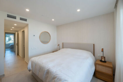 9197eb91c3cdbee1222b8a81087f137e - 18