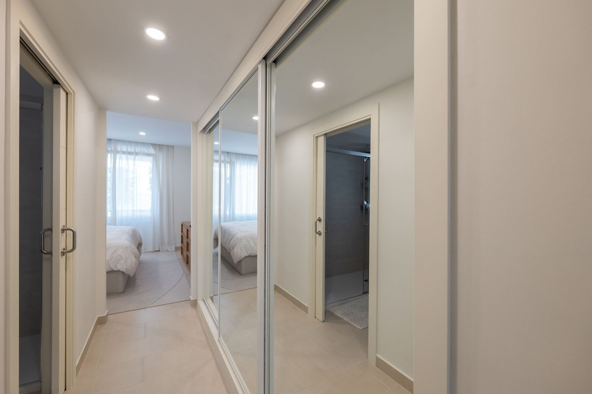 9197eb91c3cdbee1222b8a81087f137e - 21