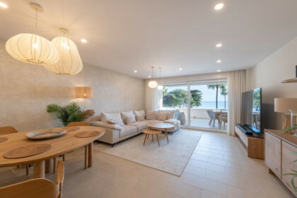 9197eb91c3cdbee1222b8a81087f137e - 32