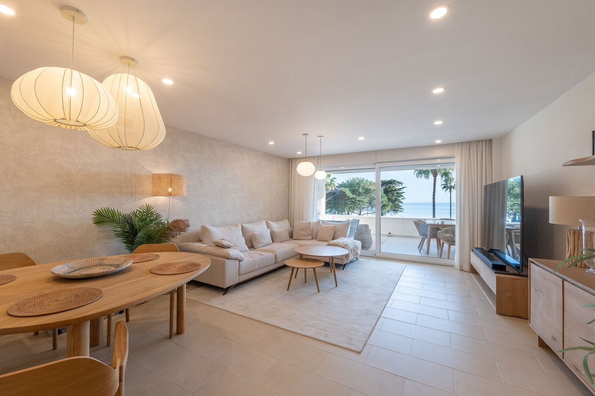 9197eb91c3cdbee1222b8a81087f137e - 32