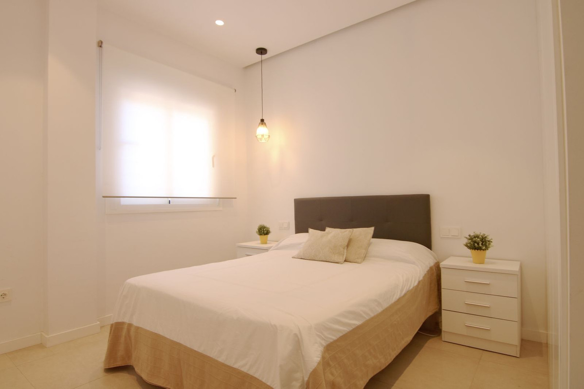 92243f636a856d028af404e0b84e01ac - 14