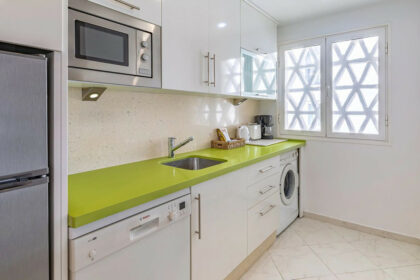 925c62001c8d57702d24c515c03c5fde - 12