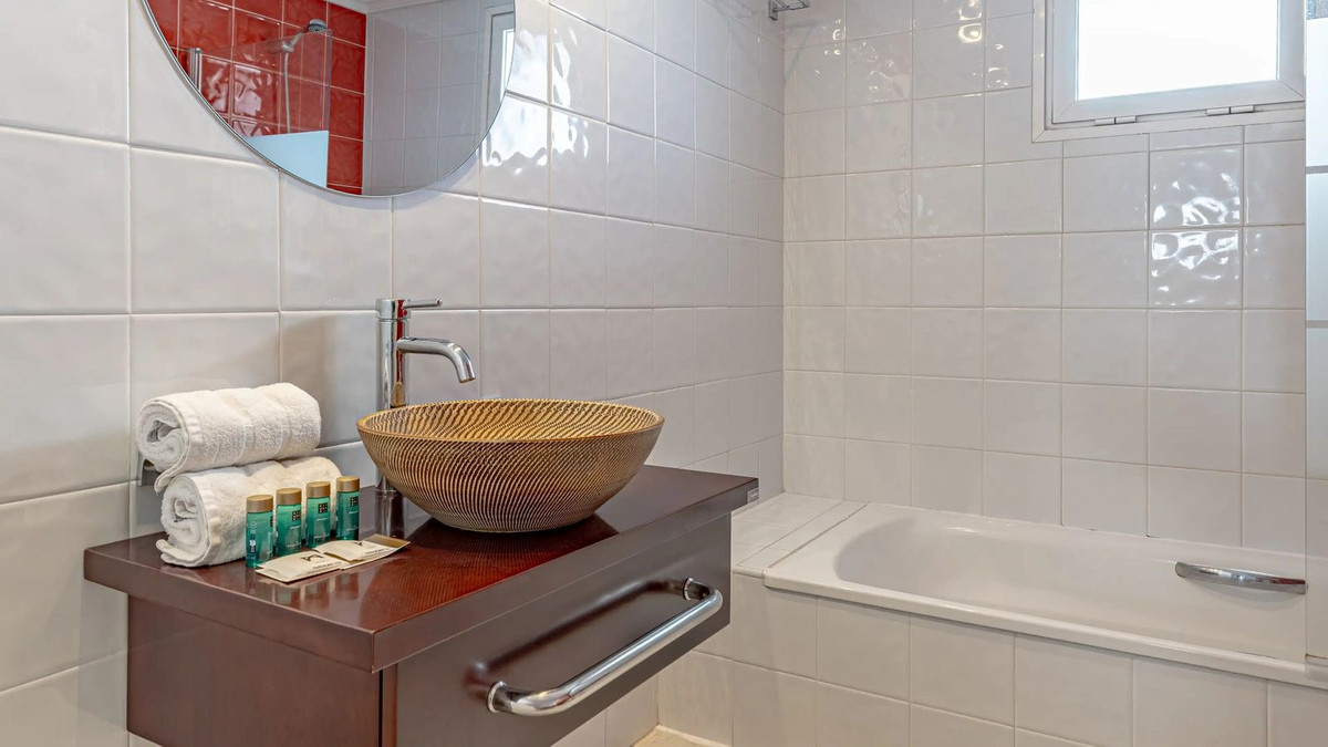 925c62001c8d57702d24c515c03c5fde - 21