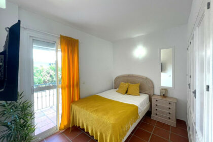 9315d0be64cd0ffc42961873aae9765f - 14