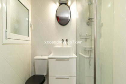 940bfc421fc2e85cb45a2fefc3cf6d81 - 22