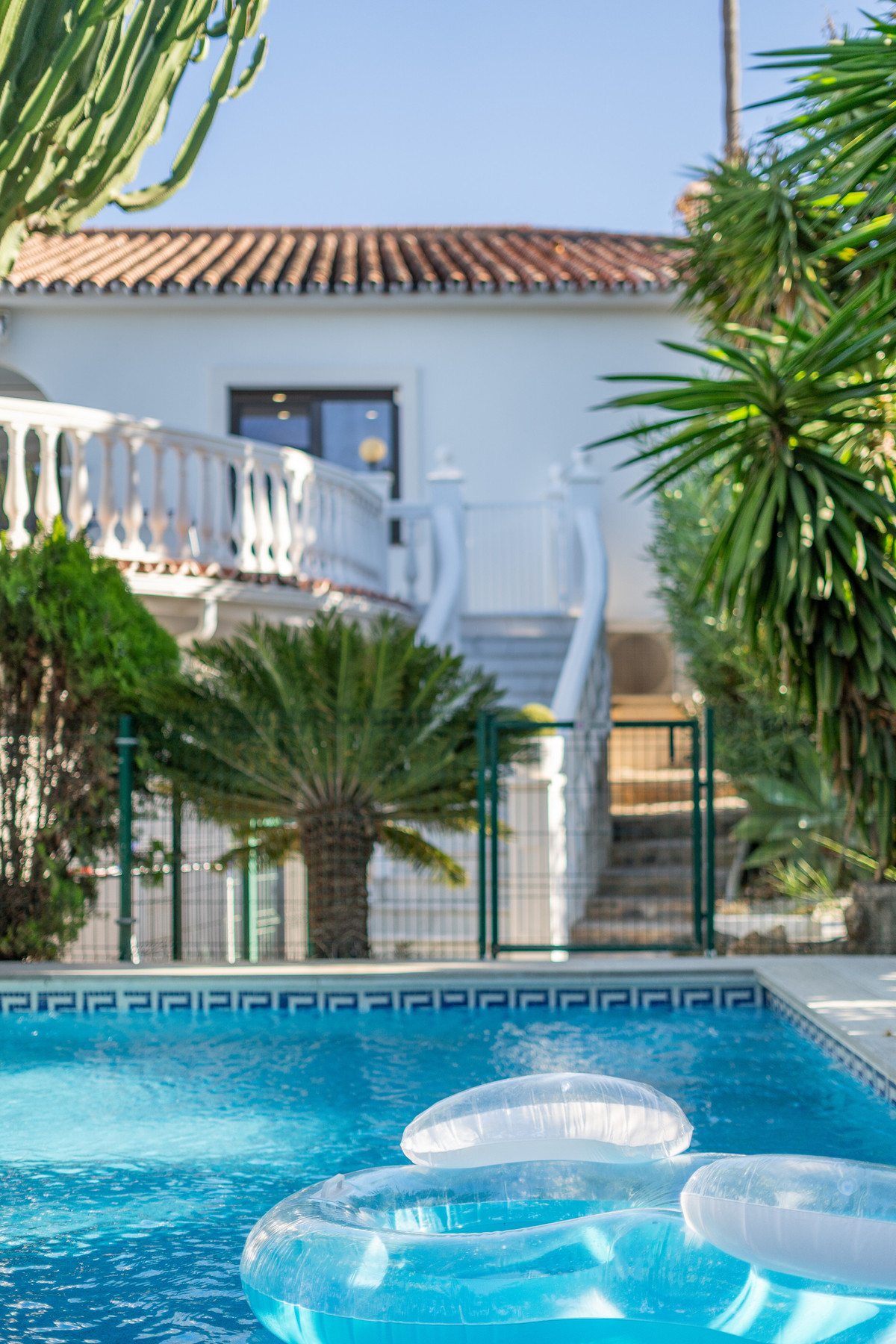 944d5929defa241a7b835648ededc939 - 28