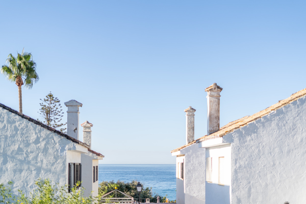 944d5929defa241a7b835648ededc939 - 33