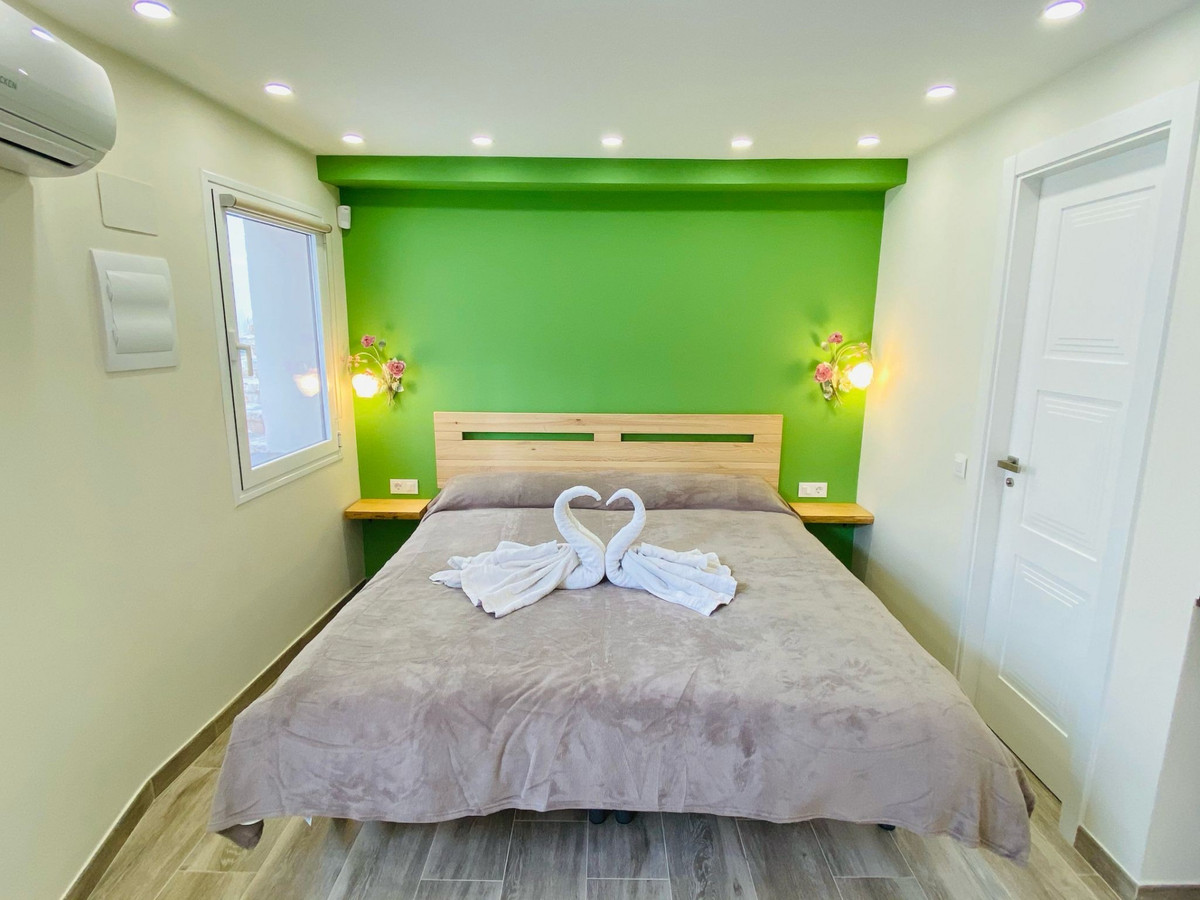 944d5929defa241a7b835648ededc939 - 41