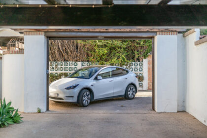 944d5929defa241a7b835648ededc939 - 53