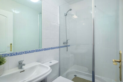 9502156fca0d00f1b39e2bdc04e7deed - 15