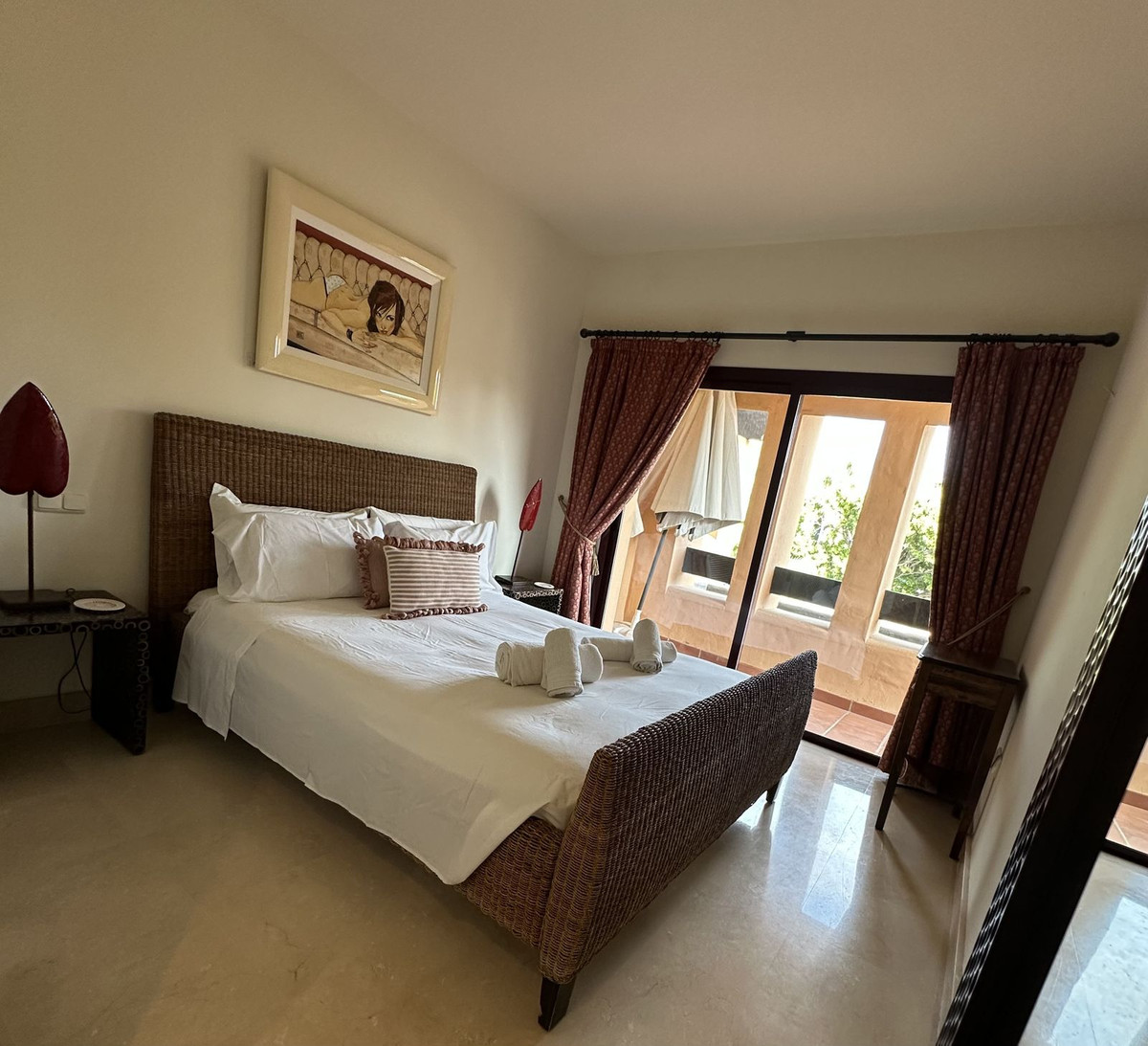 95425f157d024e89f9453354f69f877e - 12