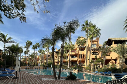 95425f157d024e89f9453354f69f877e - 2