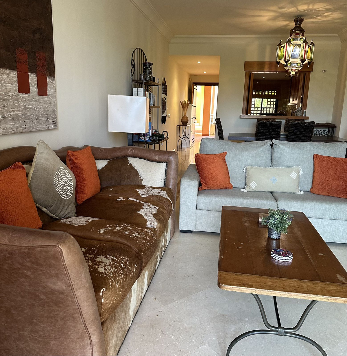 95425f157d024e89f9453354f69f877e - 5