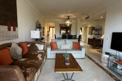 95425f157d024e89f9453354f69f877e - 6