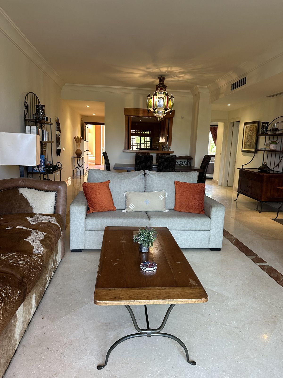 95425f157d024e89f9453354f69f877e - 7