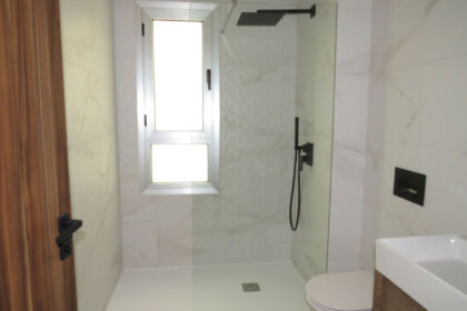 95637840c8cb7286ae6c894add1607e6 - 24