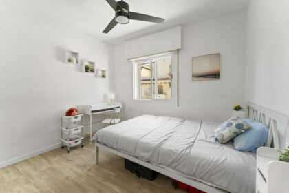 9589ee72385545f9e04bc94d29b02d0a - 18