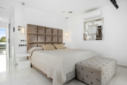 95d73ad8a8767897d819c74927b8af79 - 14