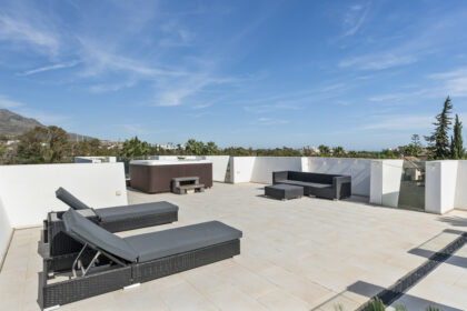 95d73ad8a8767897d819c74927b8af79 - 24