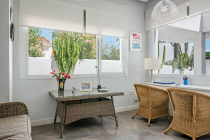 96644a83d125052bf9e9e587d6d33700 - 18