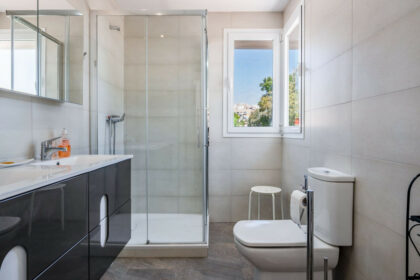 96644a83d125052bf9e9e587d6d33700 - 8