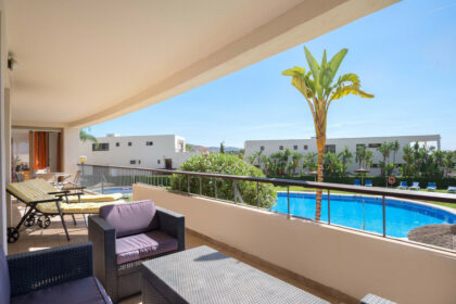 9778392b243a58cc5953e93539c6988e - 12