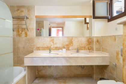 9778392b243a58cc5953e93539c6988e - 19