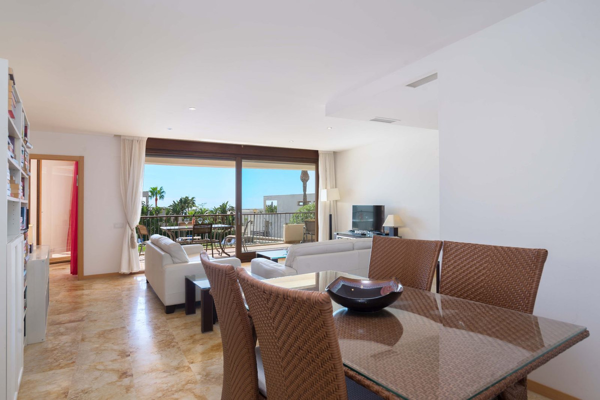 9778392b243a58cc5953e93539c6988e - 6