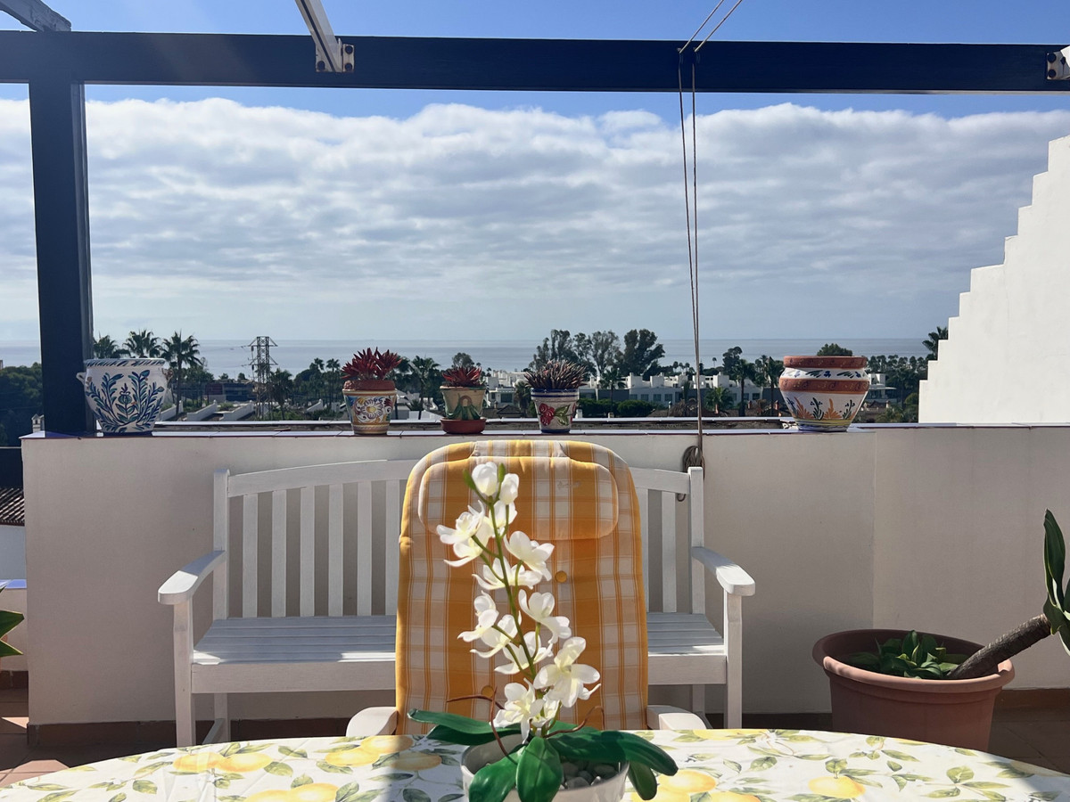 97d05571b2bfa2468421dfc2aa4461d6 - 17