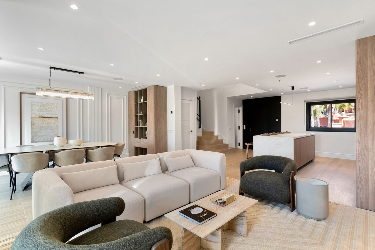 9800100b05062735ecae92267f8071c5 - 14